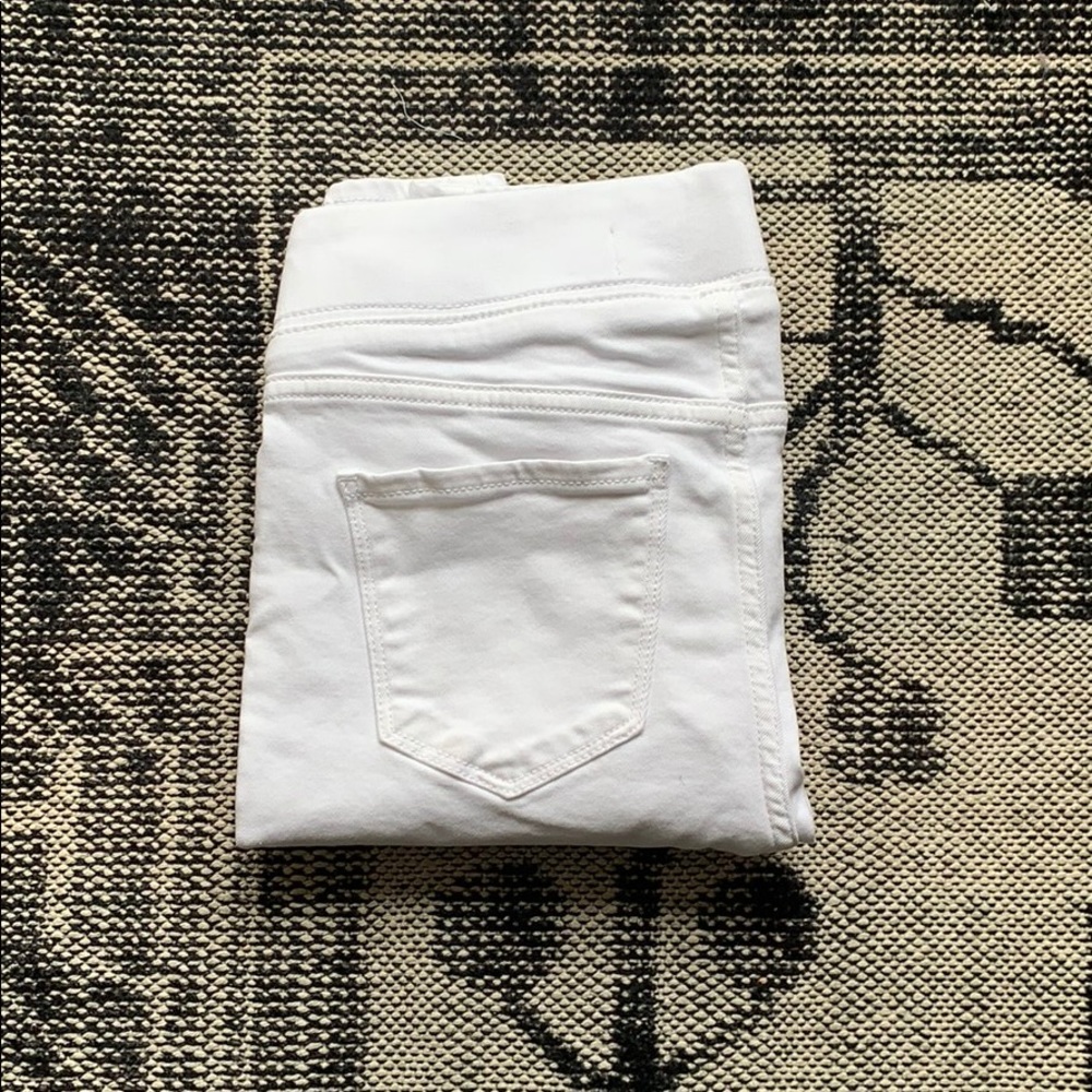 OLD NAVY JEANS